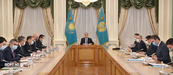 📍 Мемлекет басшысы қаржы-экономикалық мәселелер жөнiнде кеңес өткiздi